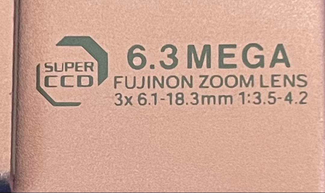 極美品オールドコンデジFUJIFiLM FINEPIX Z5 6.3メガピクセル