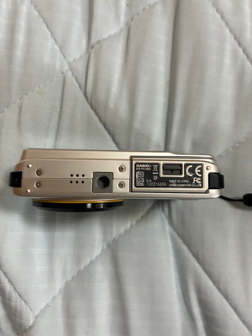 CASIO EX-FC100 コンデジカメラ　美品　フルセット