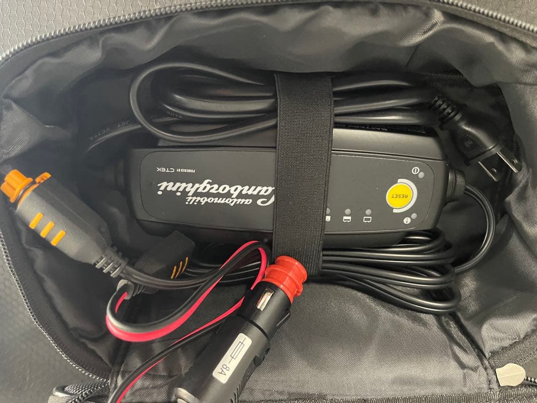 ランボルギーニ・Lamborghini 純正CTEK 充電器