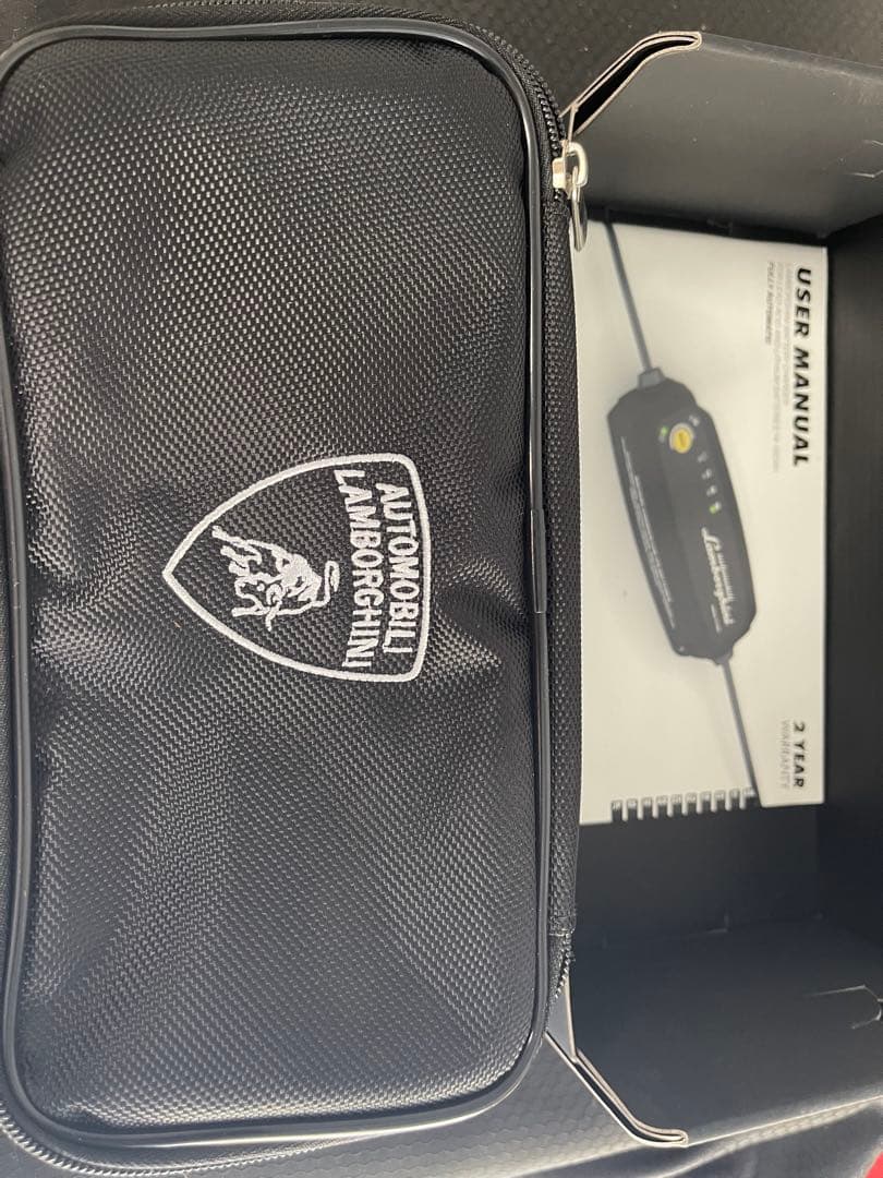 ランボルギーニ・Lamborghini 純正CTEK 充電器