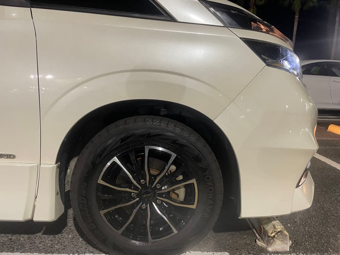 【値下げ中】ヨコハマ iceGUARD IG70 15インチタイヤホイールセット