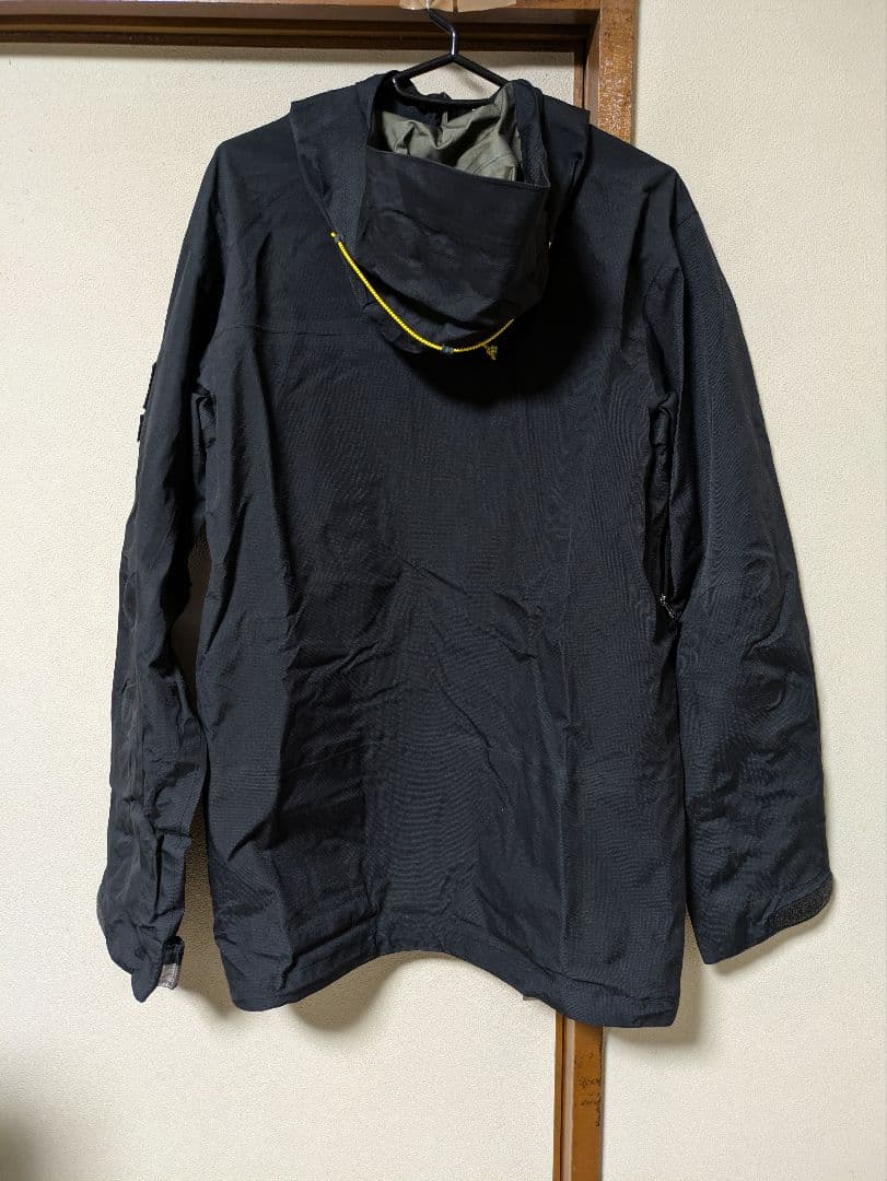 未使用に近い！TRITON GORE-TEXジャケット L ブラック