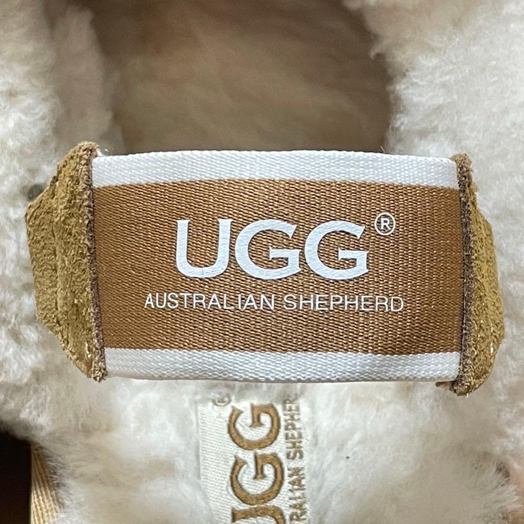 UGG AUSTRALIAN SHEPHERD ベージュ ムートンブーツ