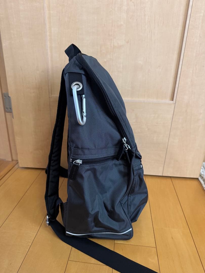 【新品未使用】marimekko バックパック Buddy ダークグレー