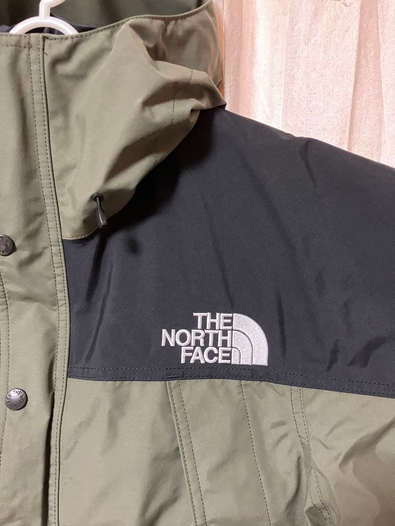 ノースフェイス　マウンテンライトジャケット　NP62450