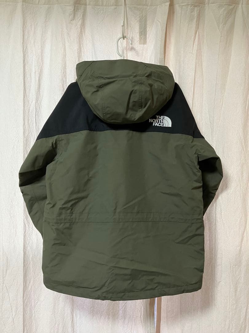 ノースフェイス　マウンテンライトジャケット　NP62450