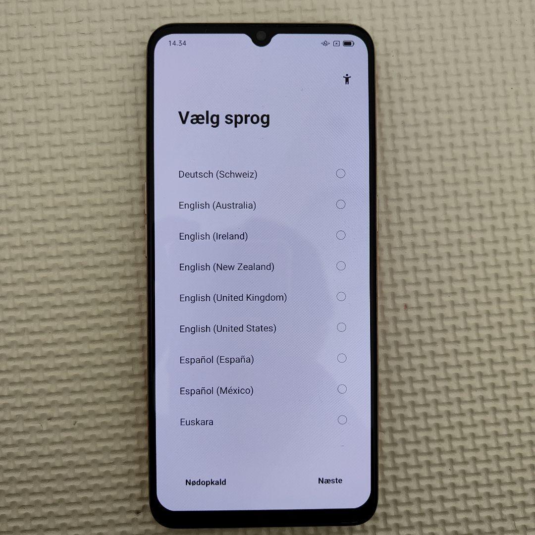 OPPO　A73　楽天モバイル版　本体超美品　付属品未使用