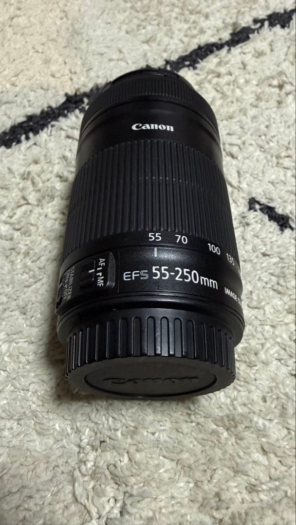 【お得！】Canon EOS kiss x8i ダブルズームキット 箱あり