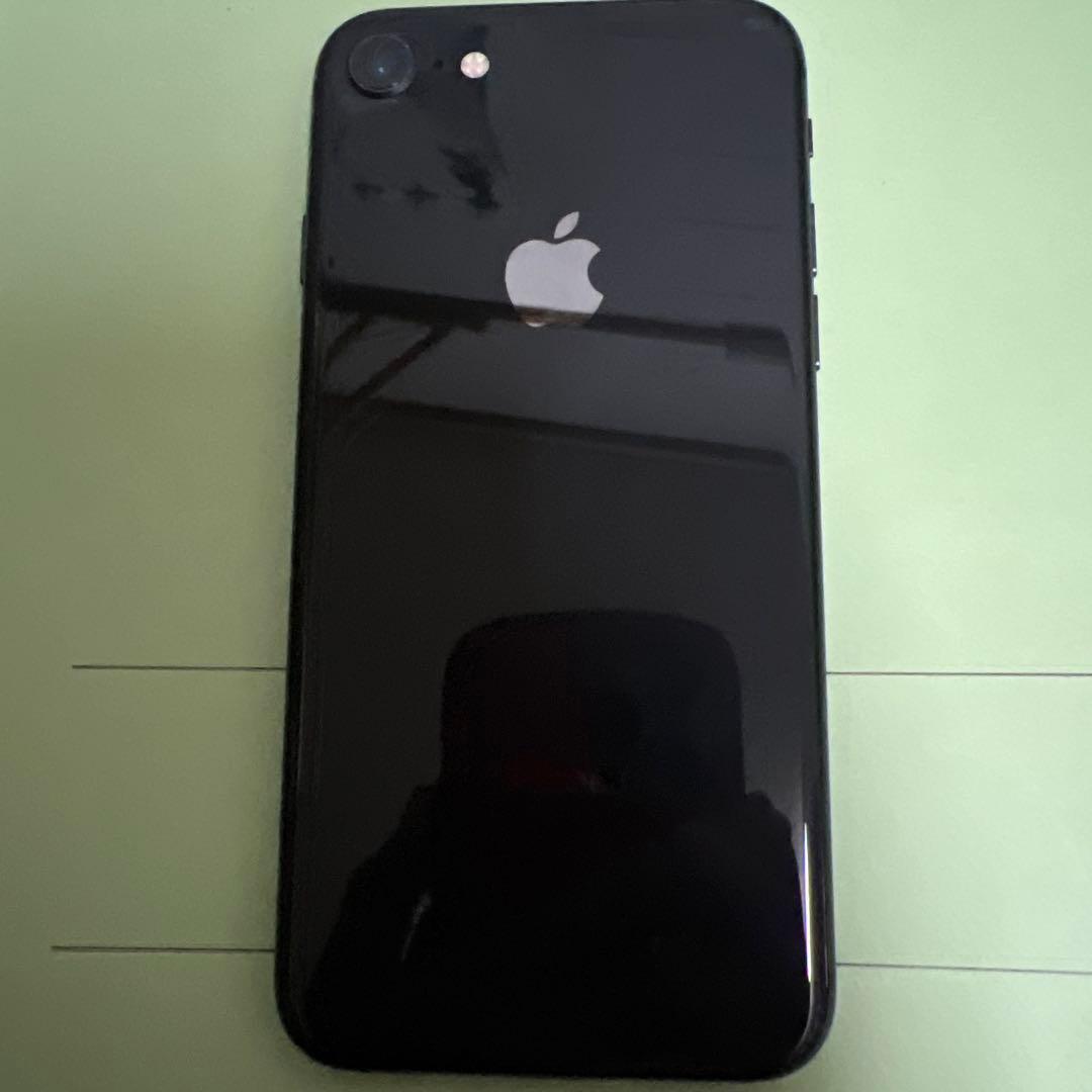 S*）様 Apple iPhone 8 ブラック 本体