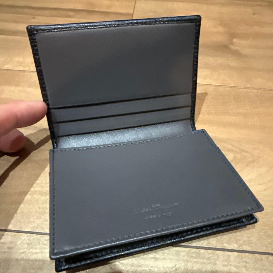 Salvatore Ferragamo フェラガモ　カードケース