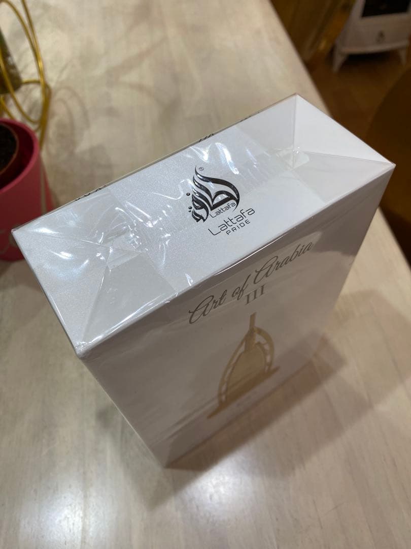 香水(男性用) Fragrance World Aether & Art of Arabia