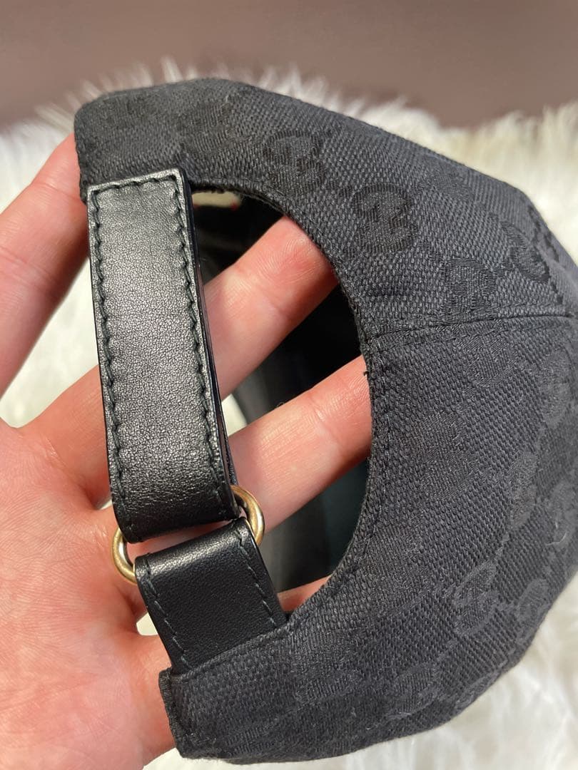GUCCI ブラックGGパターンキャップ　XL