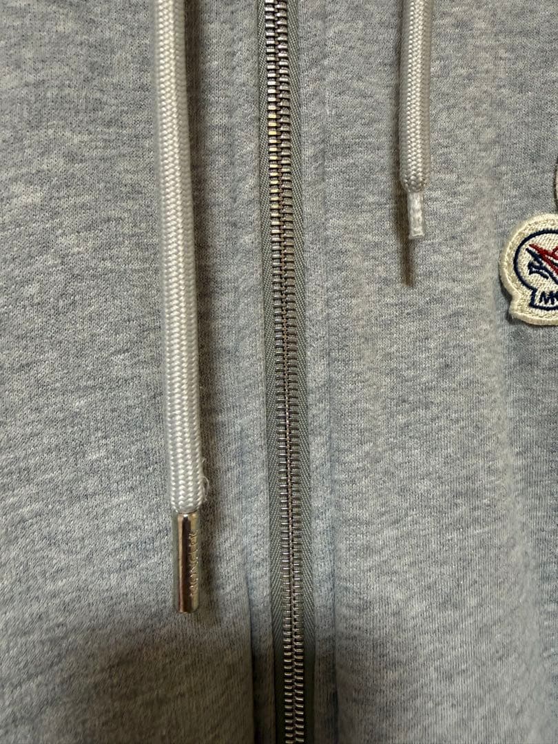 き*☆様 モンクレール MONCLER ジップアップパーカー