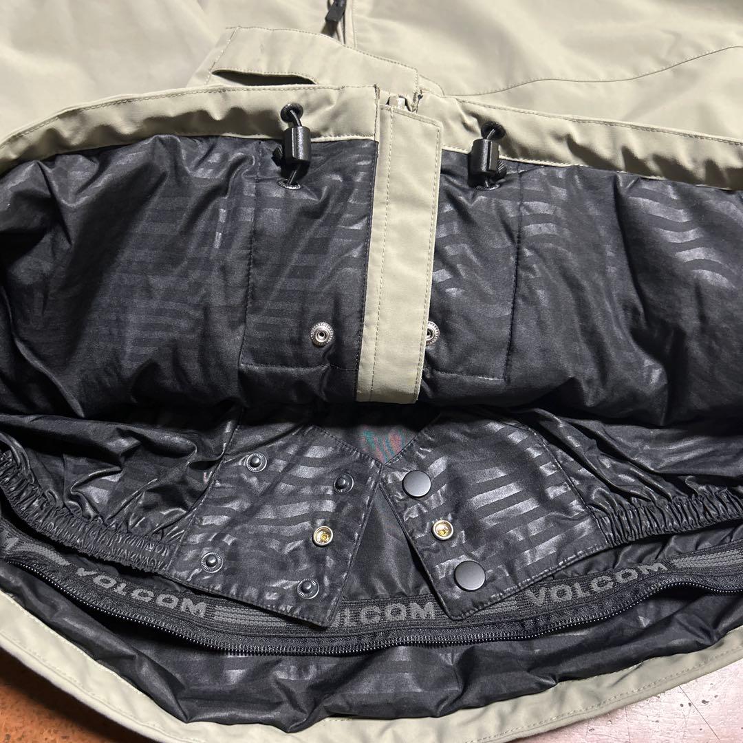 VOLCOM フード付きスノーボードウェア US Mサイズ