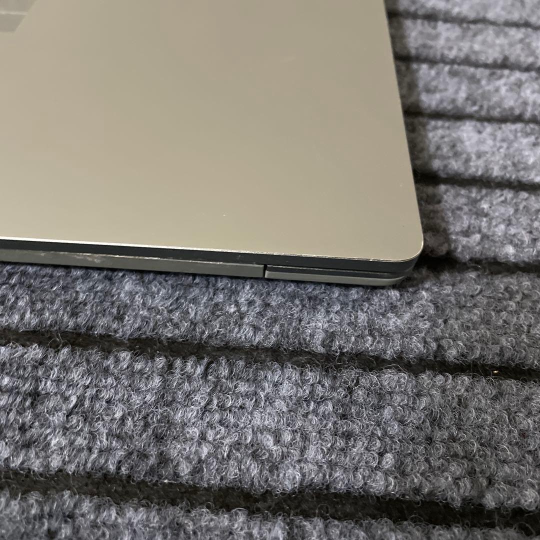 142 surface Laptop Go2 11世代 8GB 128GB