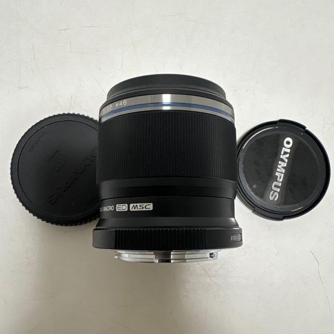OLYMPUS 30mm f/3.5 MACRO レンズ