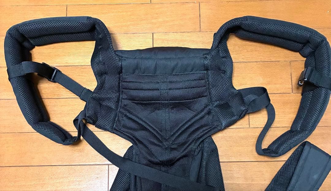 【値下げ！】エルゴ ergobaby OMNI breeze 抱っこ紐 ブラック