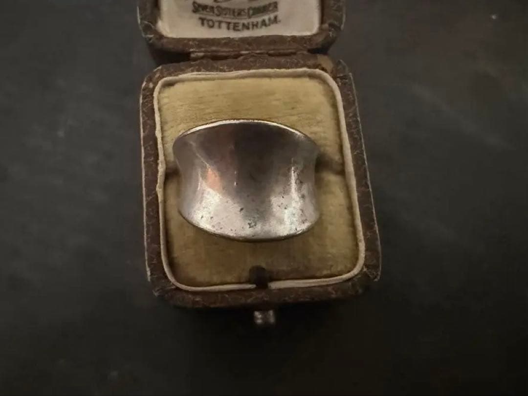 ヴィンテージ　リング　シルバー　925 アンティーク　アメリカ　ユーロ