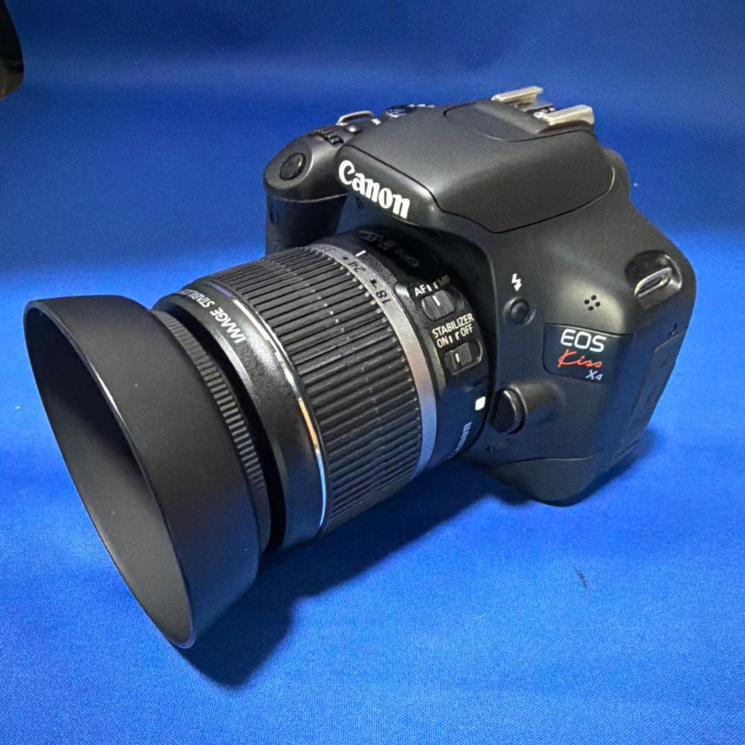 Canon EOS kiss X4一眼レフデジタルカメラ　18-55ｍｍレンズ付