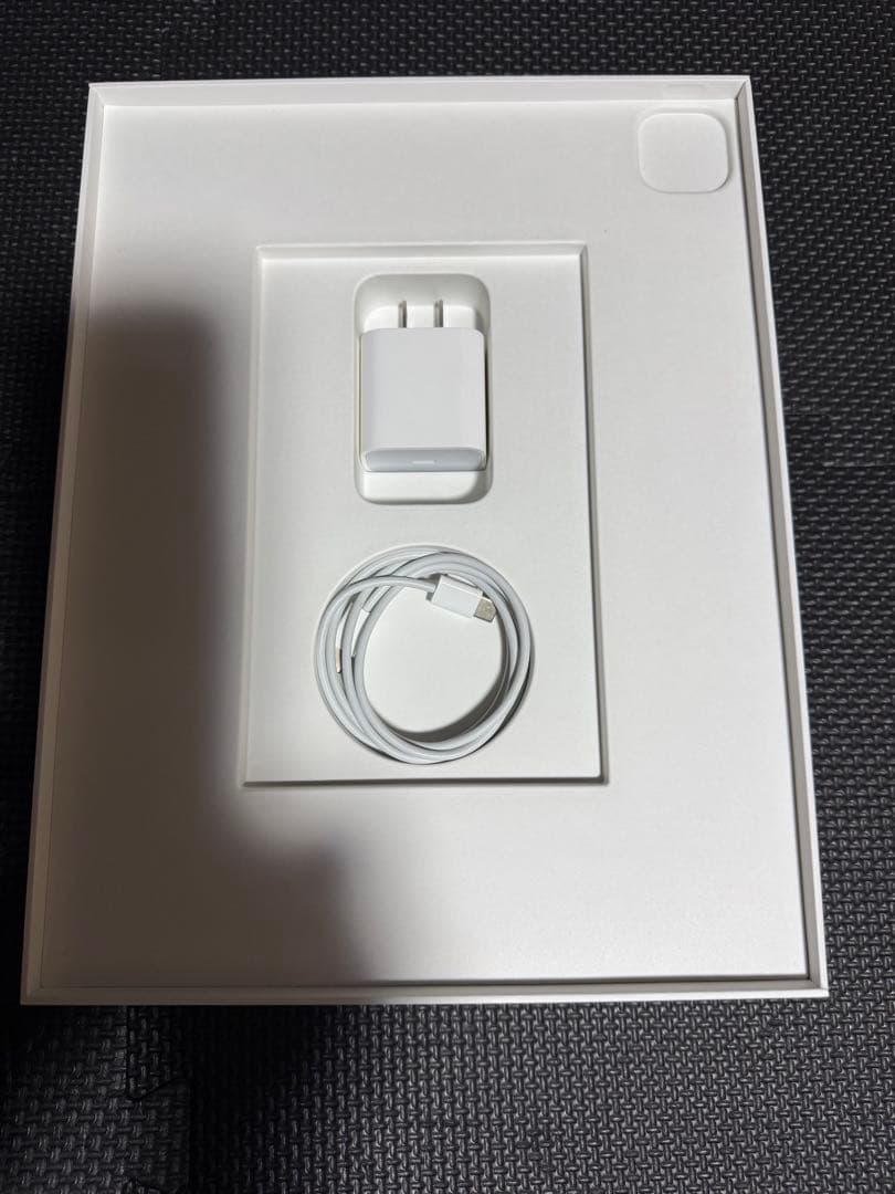 iPad Pro 12.9インチ 第5世代 Wi-Fi モデル128GB