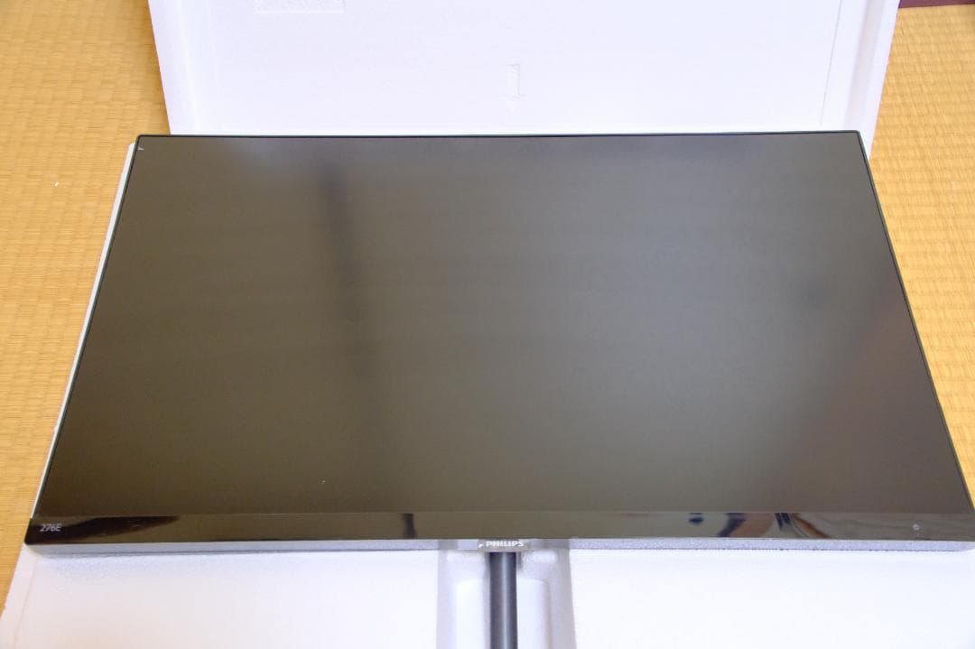 PHILIPS 4K モニター 276E8VJSB/11