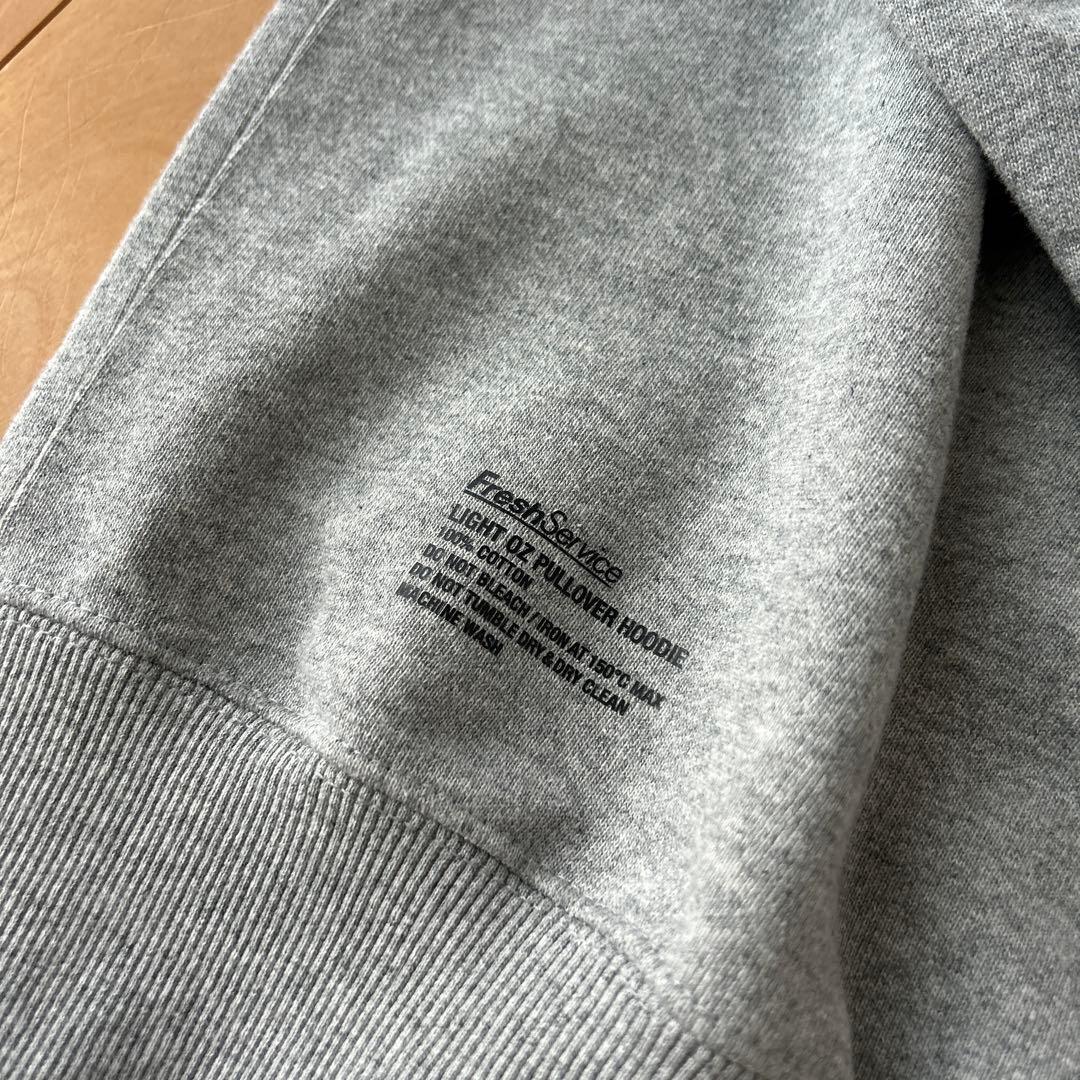 フレッシュサービス　パーカー