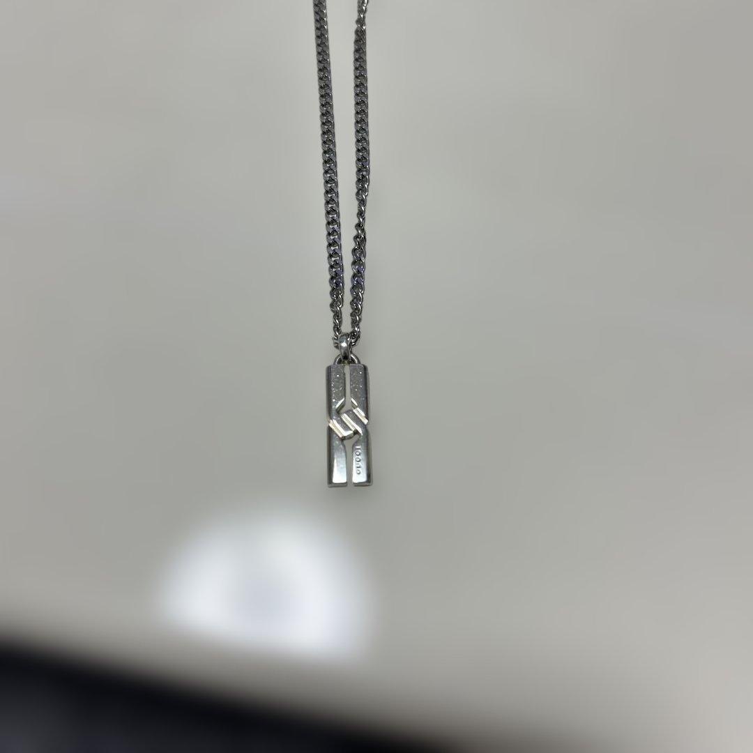 GUCCIネックレス