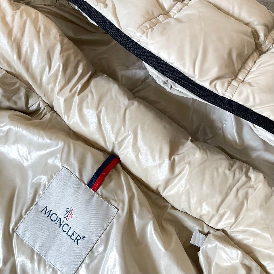 モンクレール　BADY ダウンジャケット　レディース　アイボリー系　2