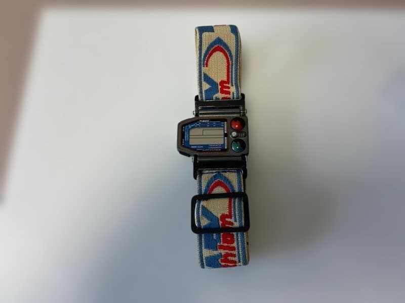 時計 TIMEX SKIATHLOM