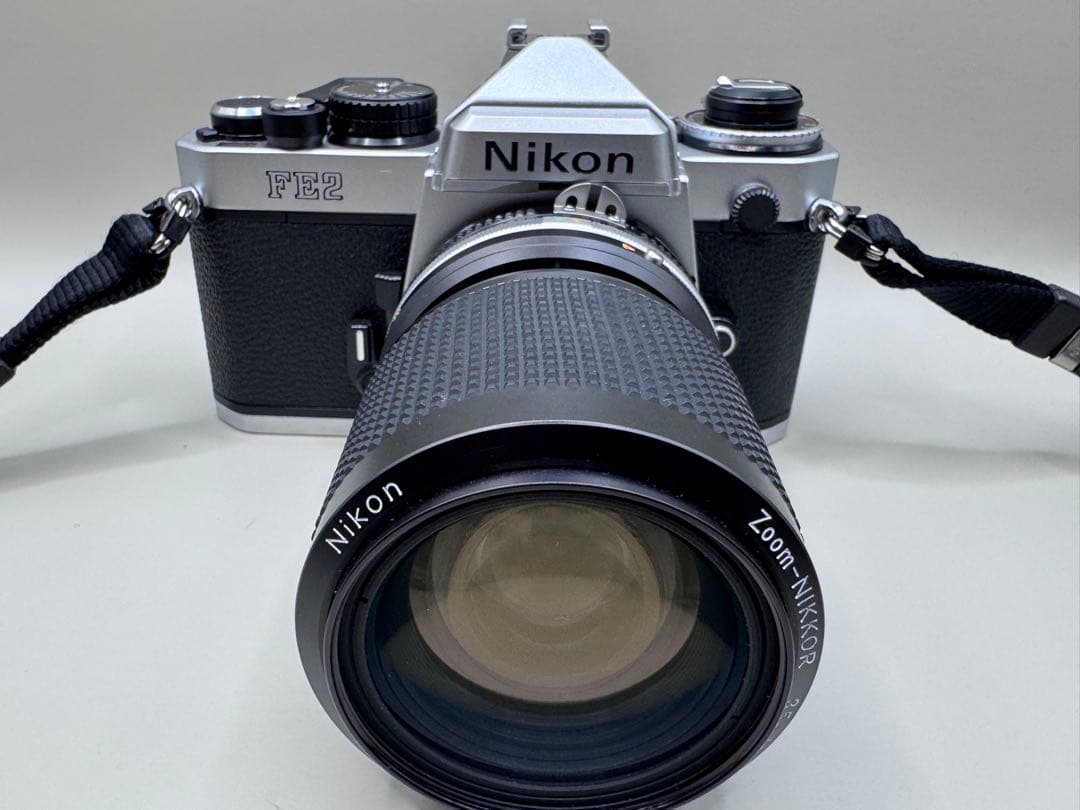 【超美品】 Nikon FE2 / Zoom-NIKKOR 35-105mm
