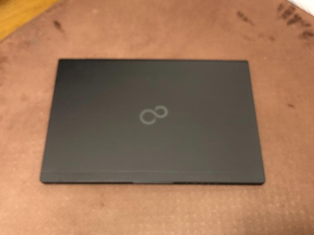 富士通 LIFEBOOK U939/C Core i5-8365U Win11