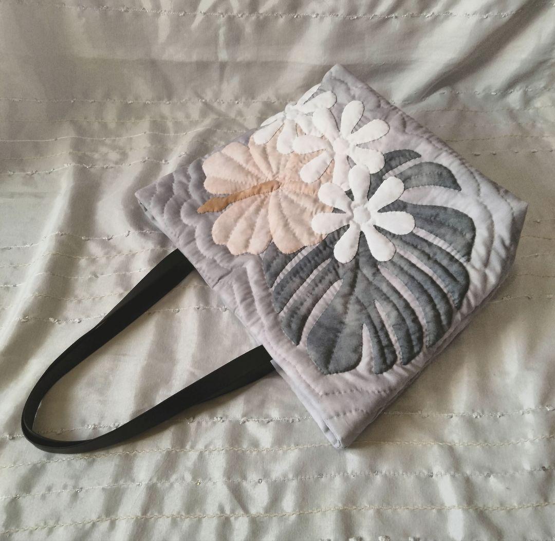 ☆268.ハワイアンキルト・バッグ・ハイビスカス＆ティアレ＆モンステラ