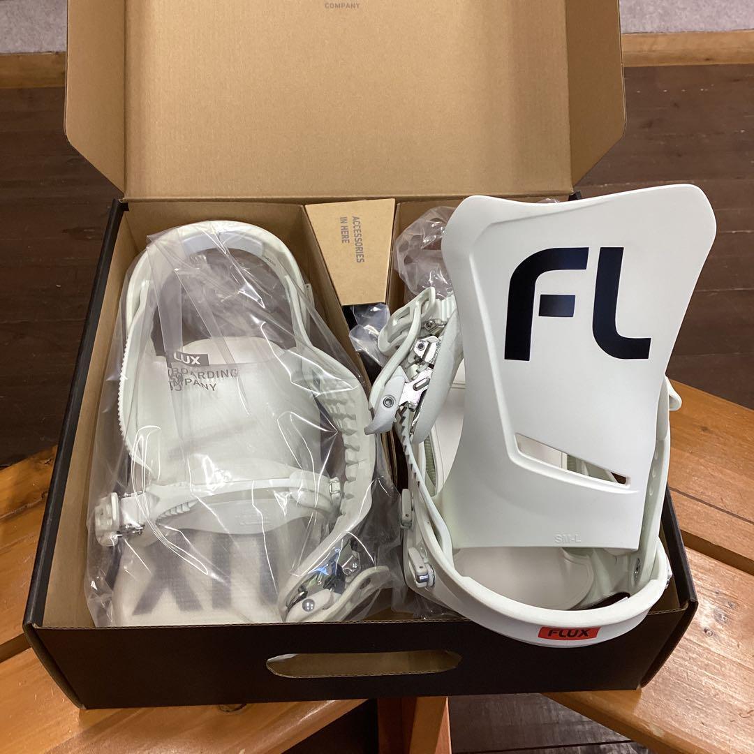 こうたさん専用　新品　23-24　FLUX　フラックス　ビンディング　DS　S