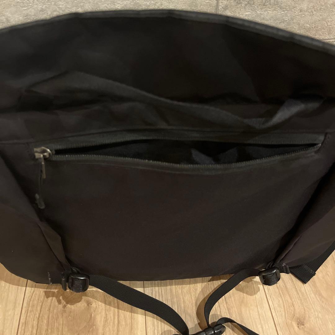 Shinyaさん専用 アークテリクス　メッセンジャーバッグ　Fyx9 黒