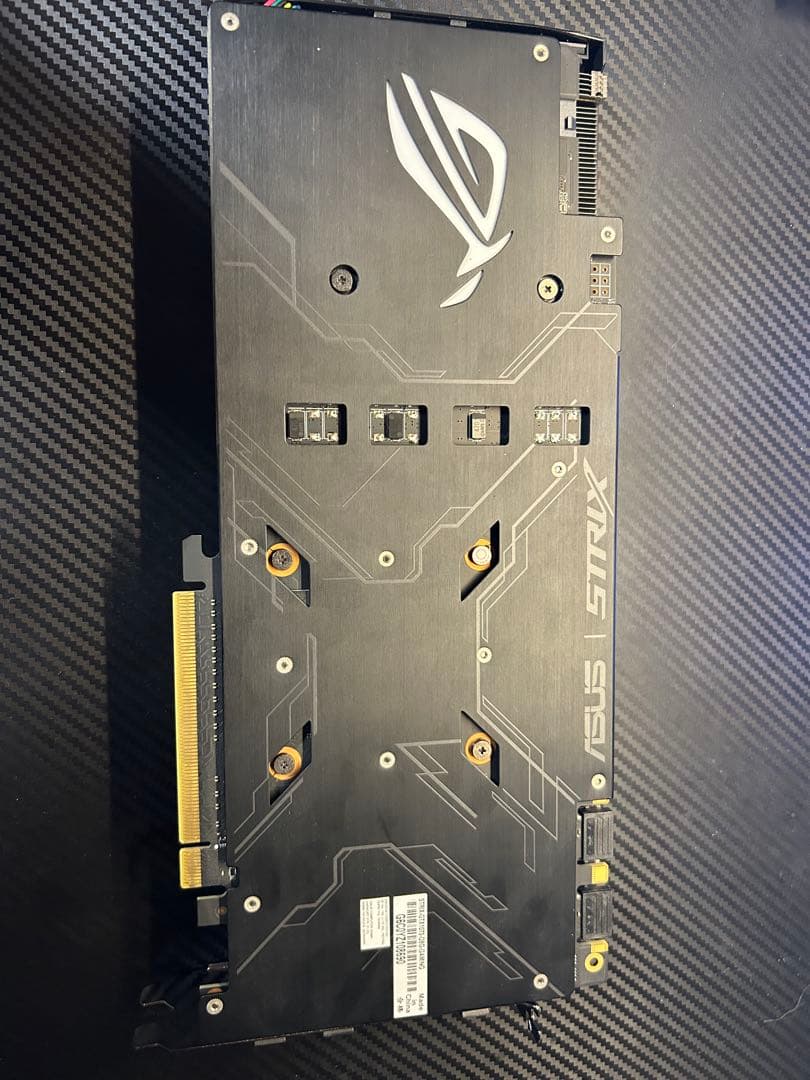 ASUS GeForce GTX 1070 STRIX Gaming 動作未確認