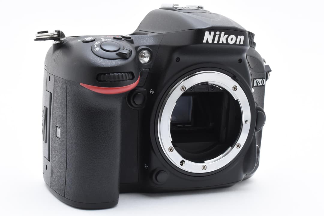 超美品 Nikon D7200 使用率16％ Wi-Fi搭載 ボディ #8550