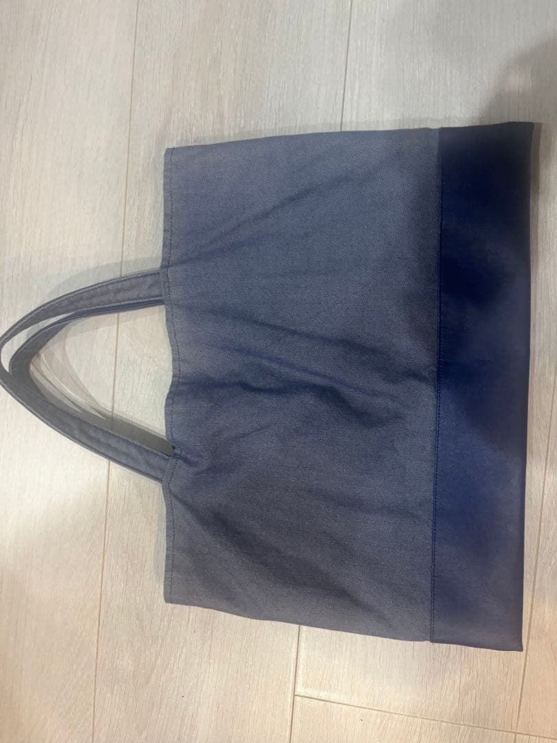 ファミリア　デニムブックバッグ