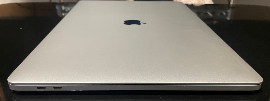 【美品】MacBook Pro 16\"(2019) i9/16GB/1TB