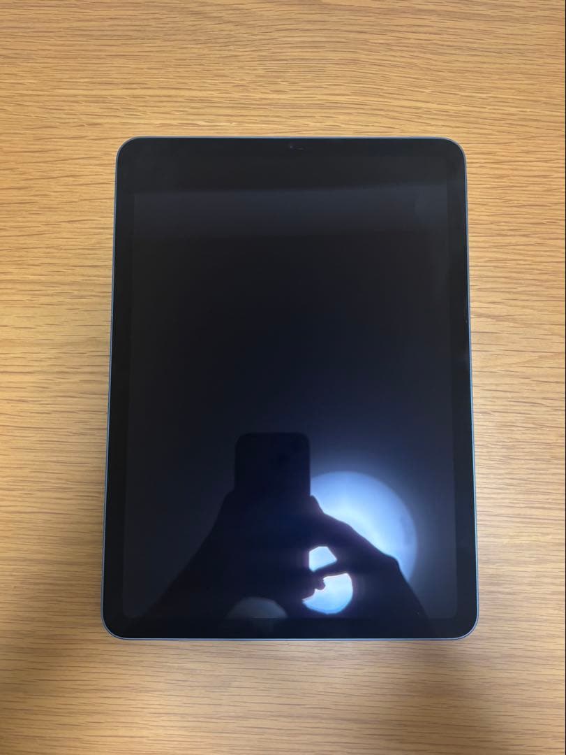 iPad Air (第5世代) ブルー　本体