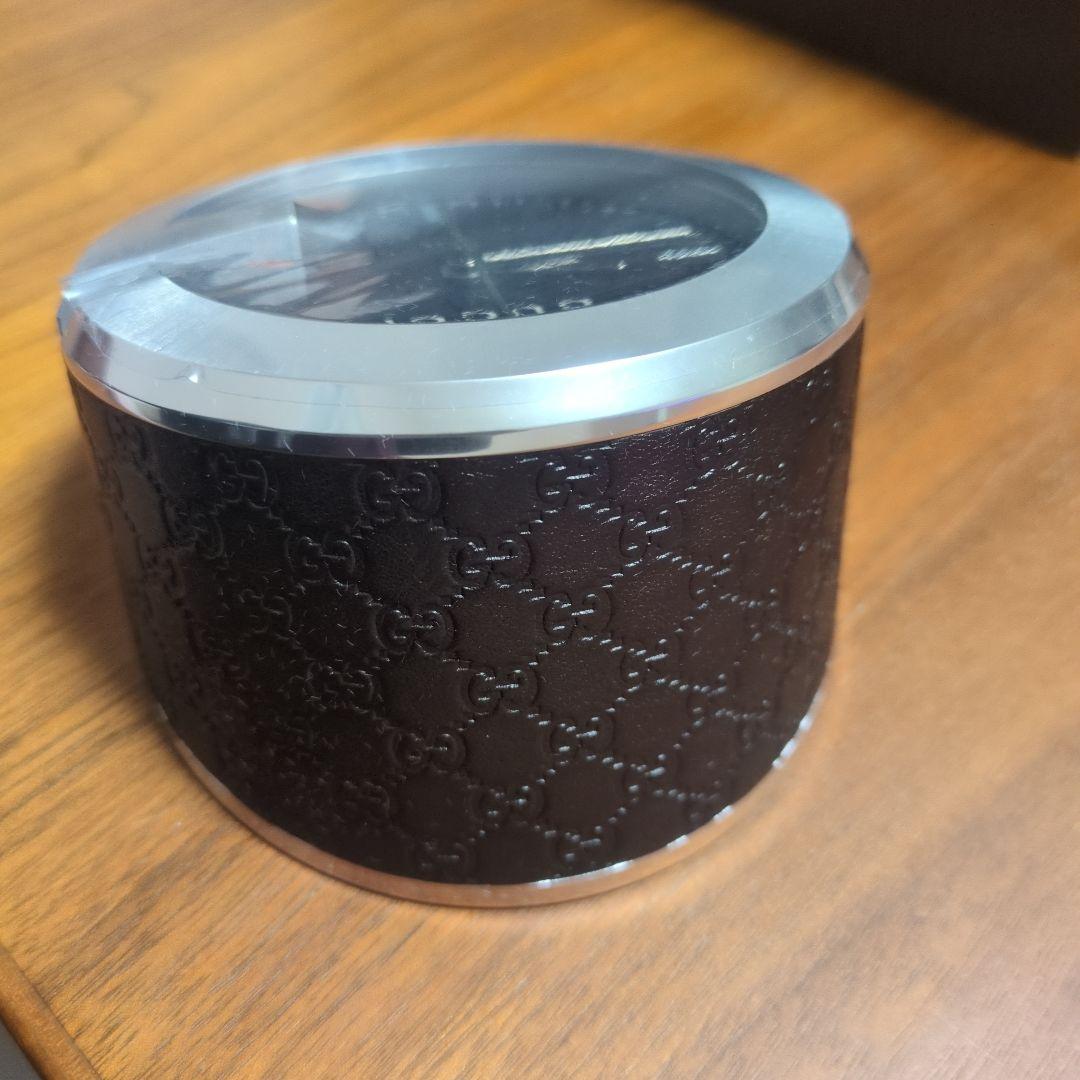GUCCI 置時計 Gロゴデザイン