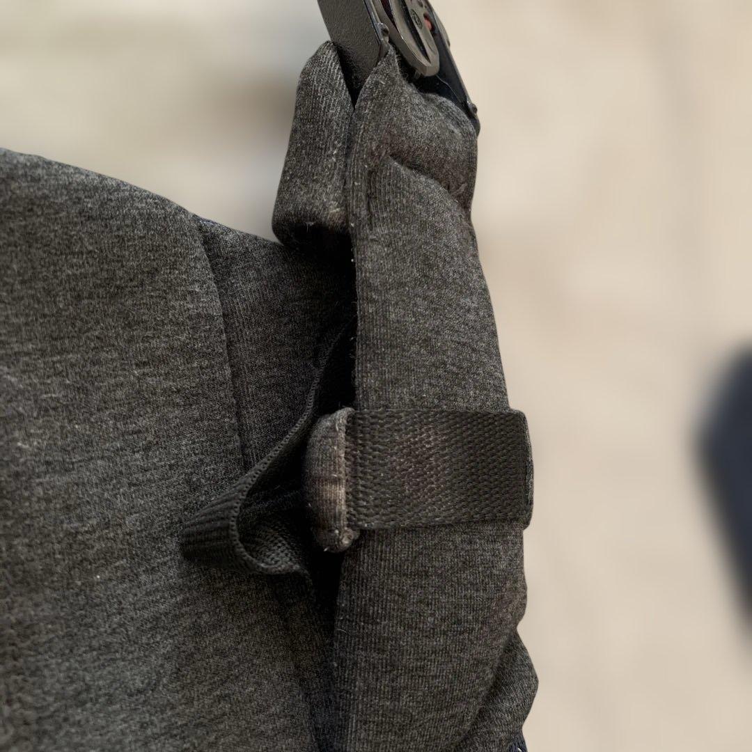 ベビービョルンベビーキャリア ハーモニー　赤ちゃん　新生児　抱っこ紐