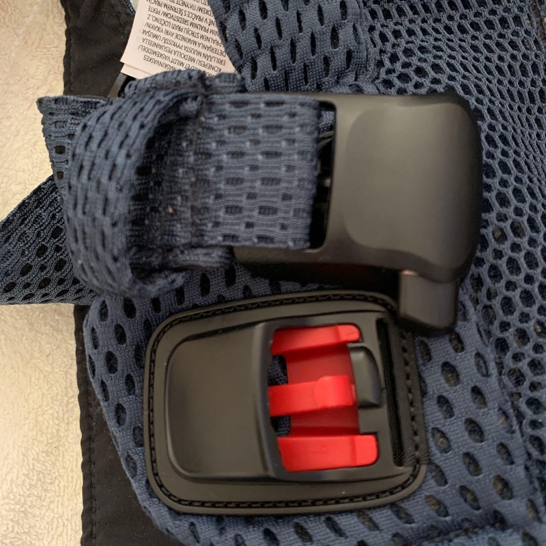 ベビービョルンベビーキャリア ハーモニー　赤ちゃん　新生児　抱っこ紐