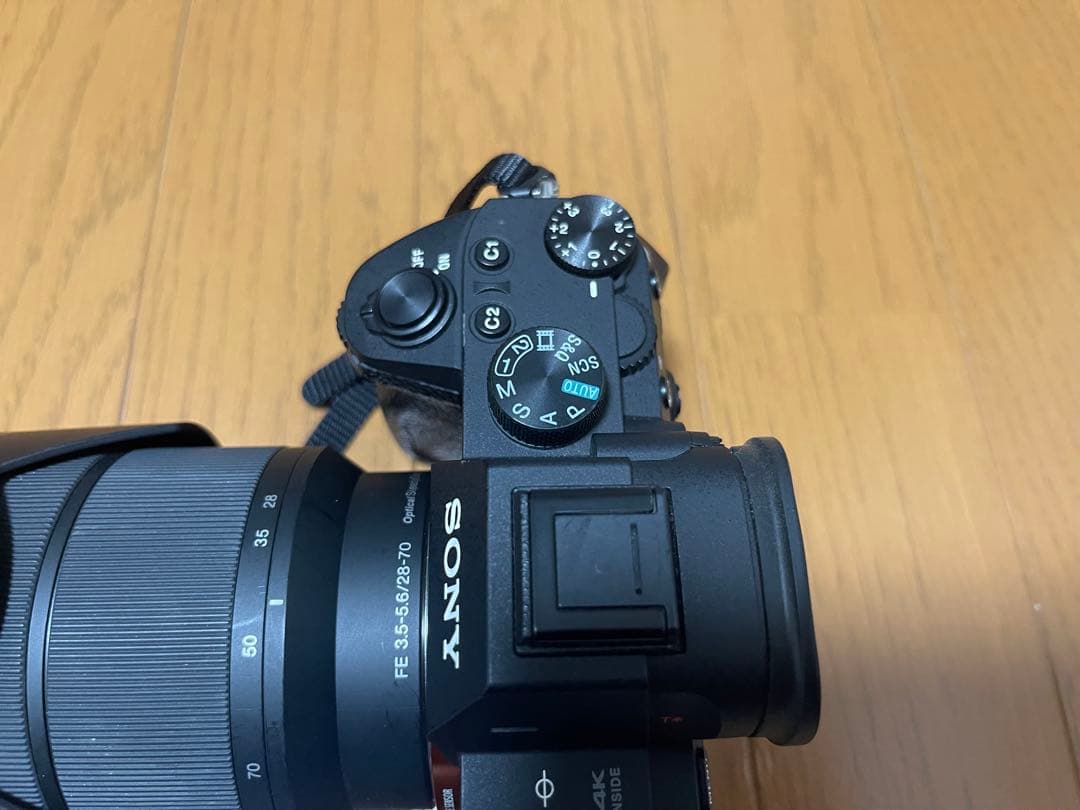 SONY α7 本体　掃除キット　バッテリー充電器　sdカード箱付き