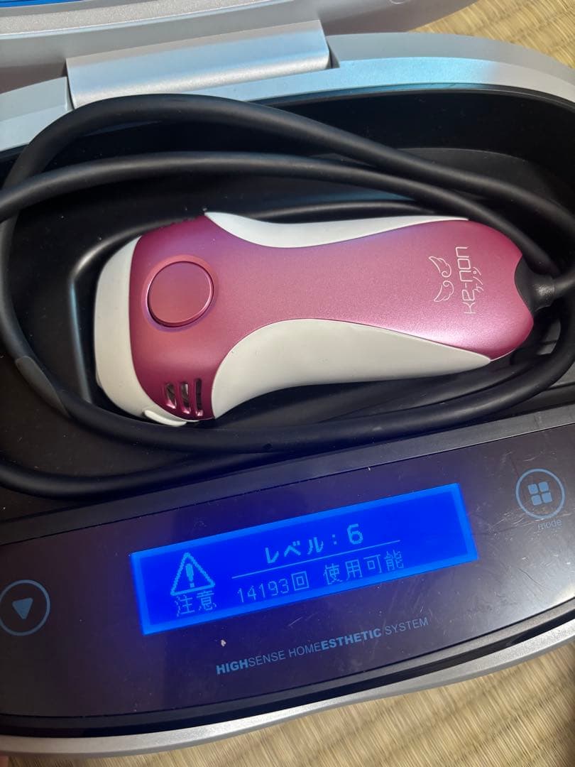 最終値下げ！KE-NON ケノン 光美容器 脱毛器 眉毛脱毛器、カートリッジ付き