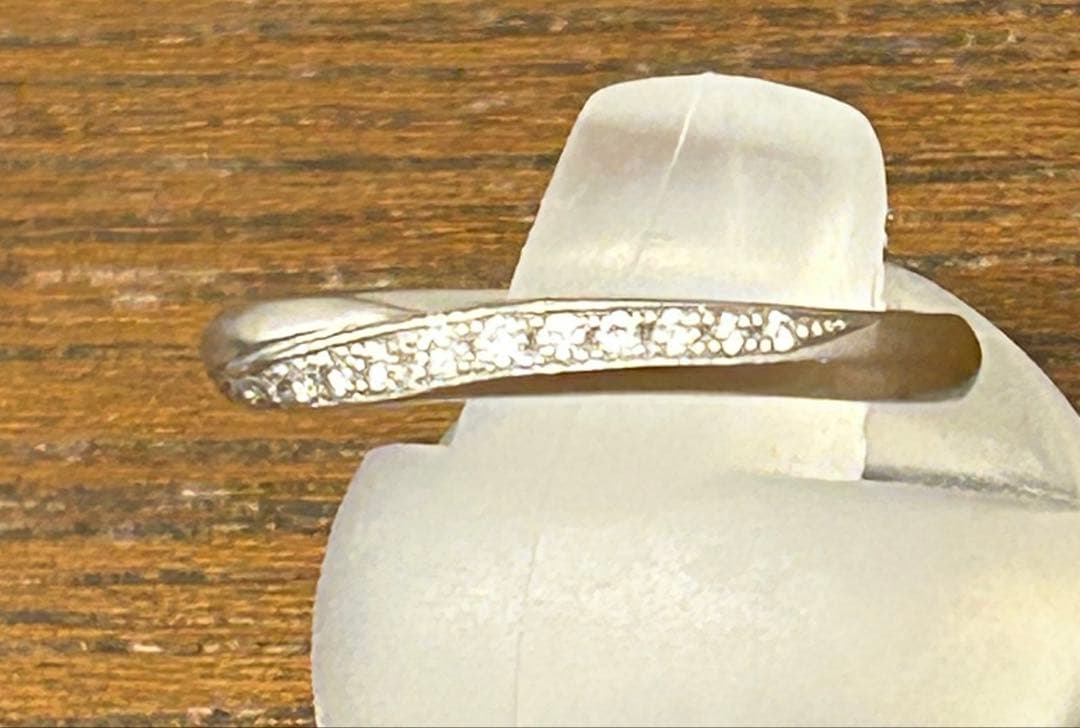 本日のみ価格　ダイヤモンドシライシ　スターリー　プラチナリング