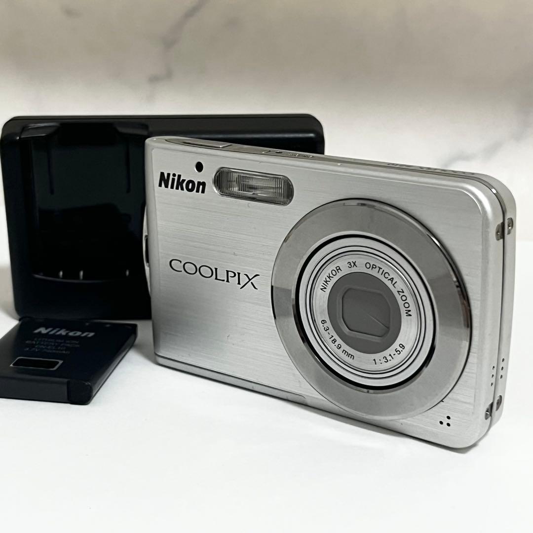 Nikon COOLPIX S210 ニコン デジカメ コンデジ