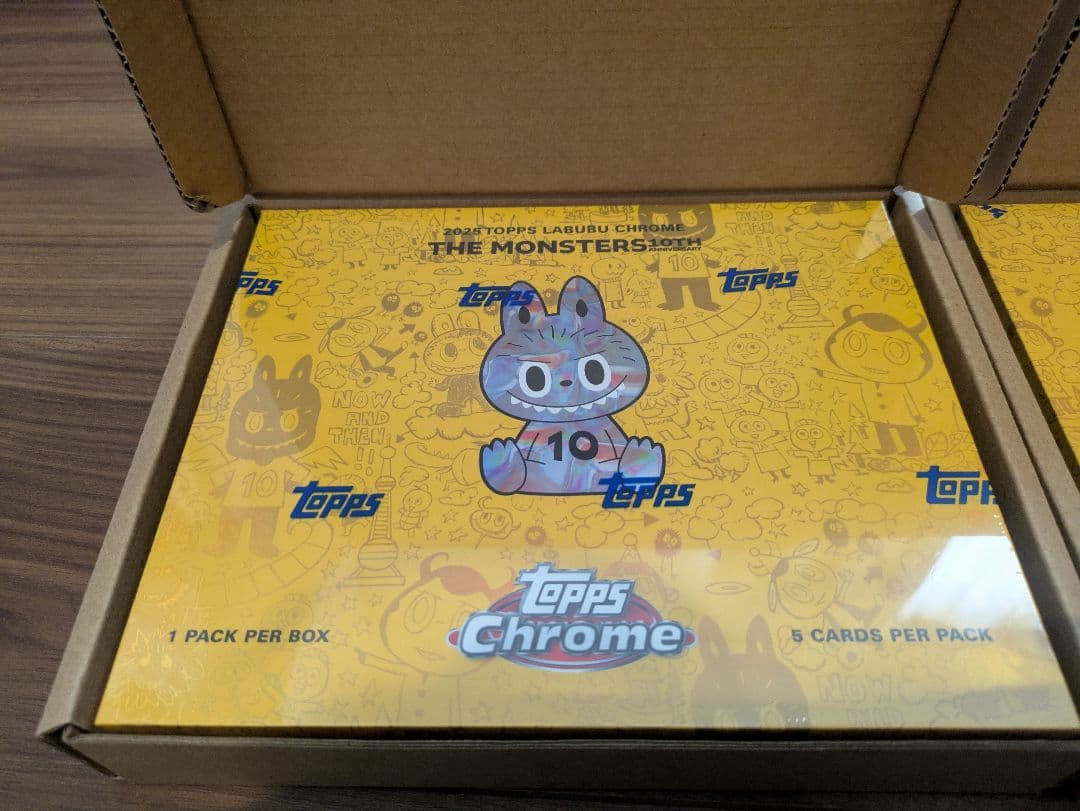 2025 Topps Chrome Labubu × 2 10周年記念ボックス