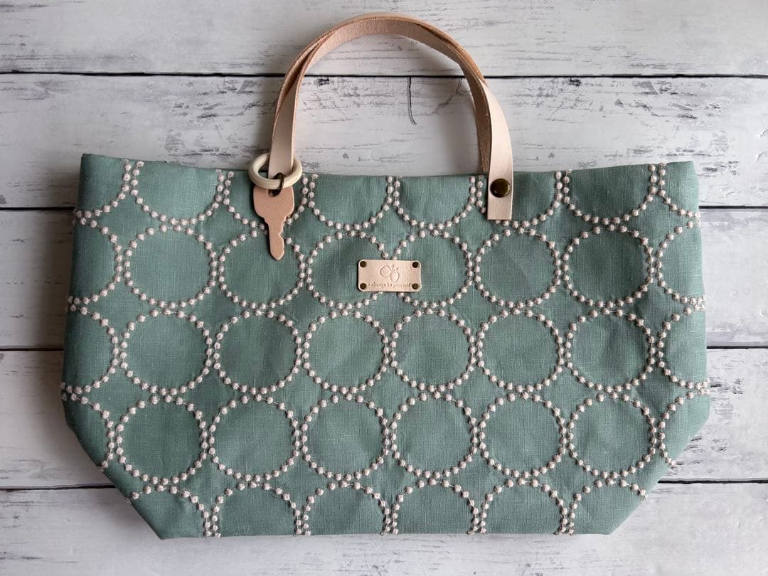 【690】ミナペルホネン　タンバリン　トートバッグ