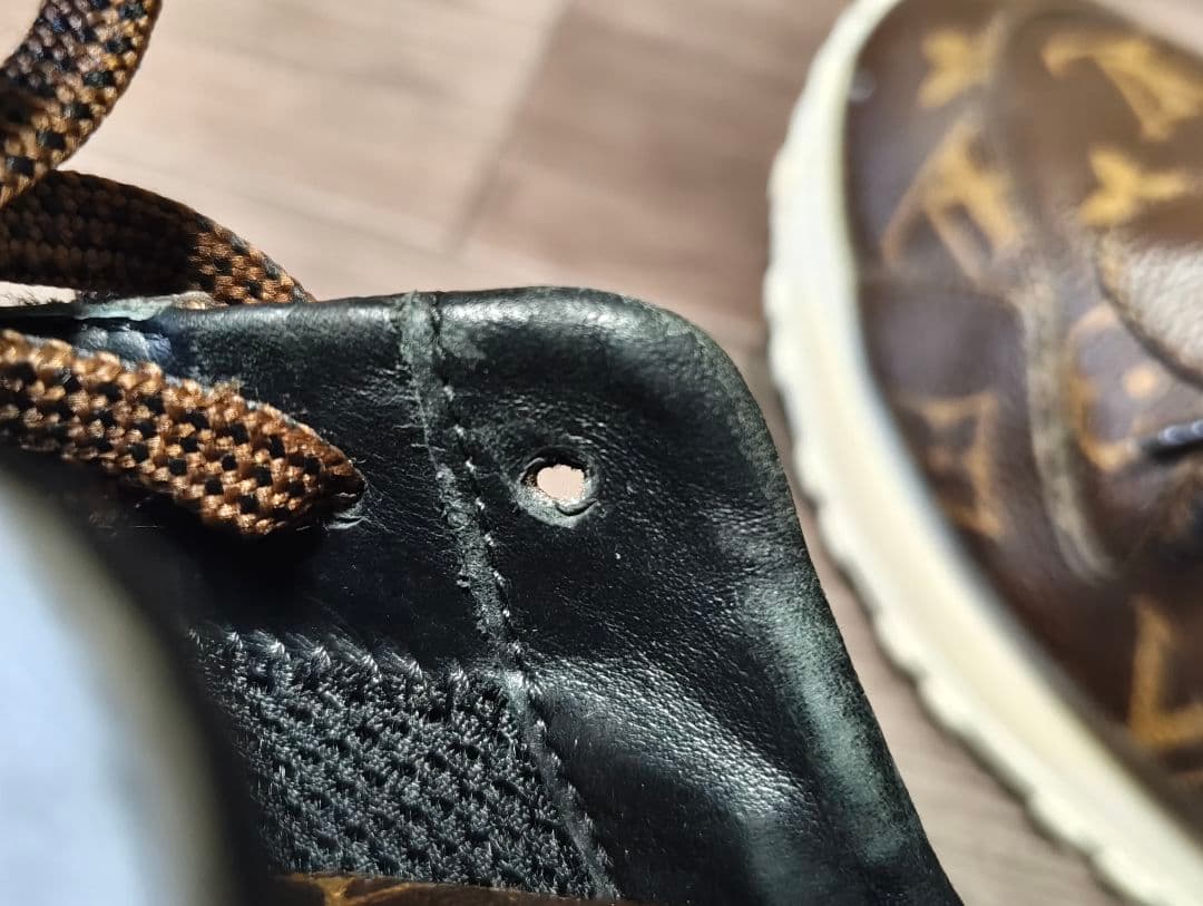 Louis Vuitton スニーカー ブラウン/ホワイト/ブラック