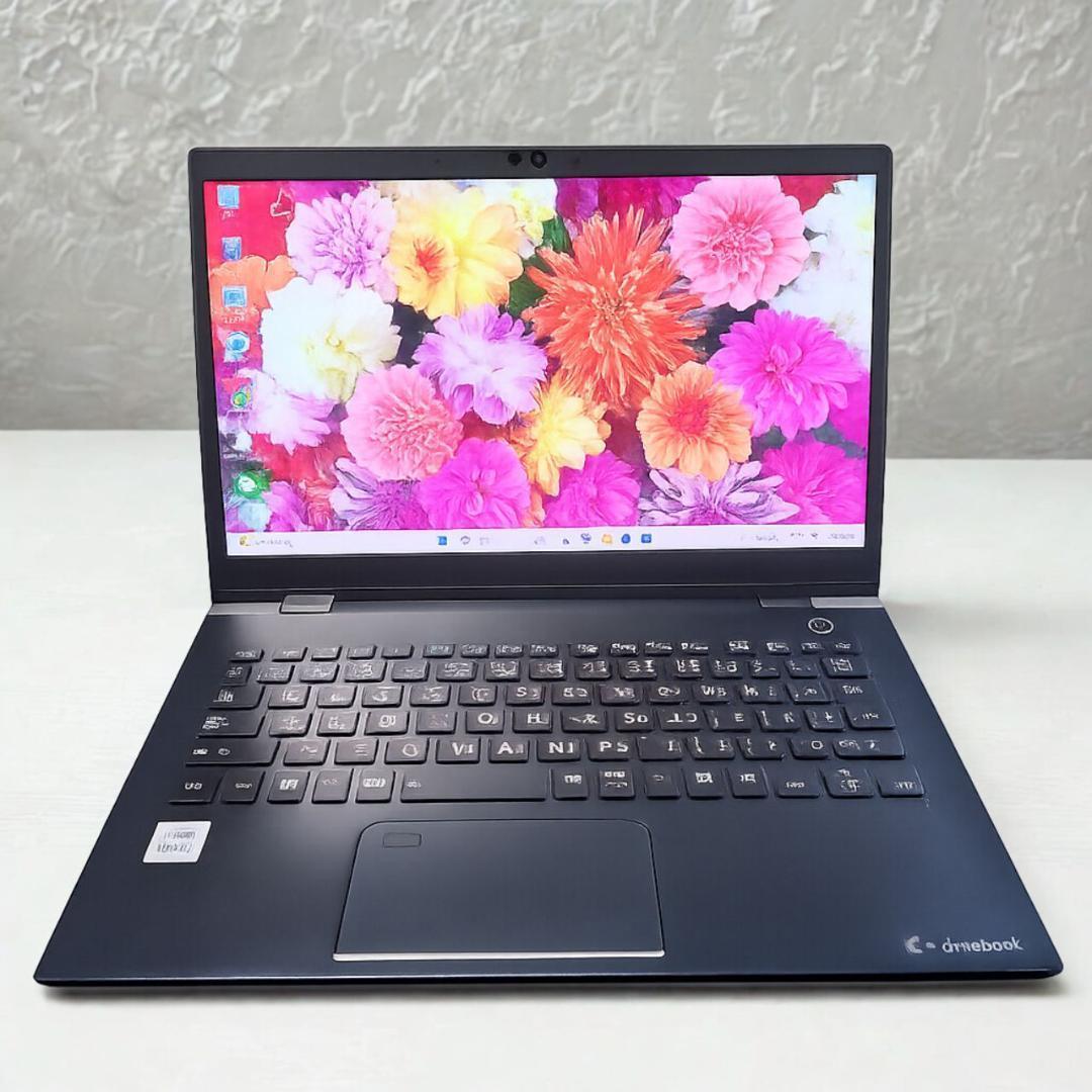 【軽量】東芝 dynabook G83 i5第10世代 SSD256GB カメラ
